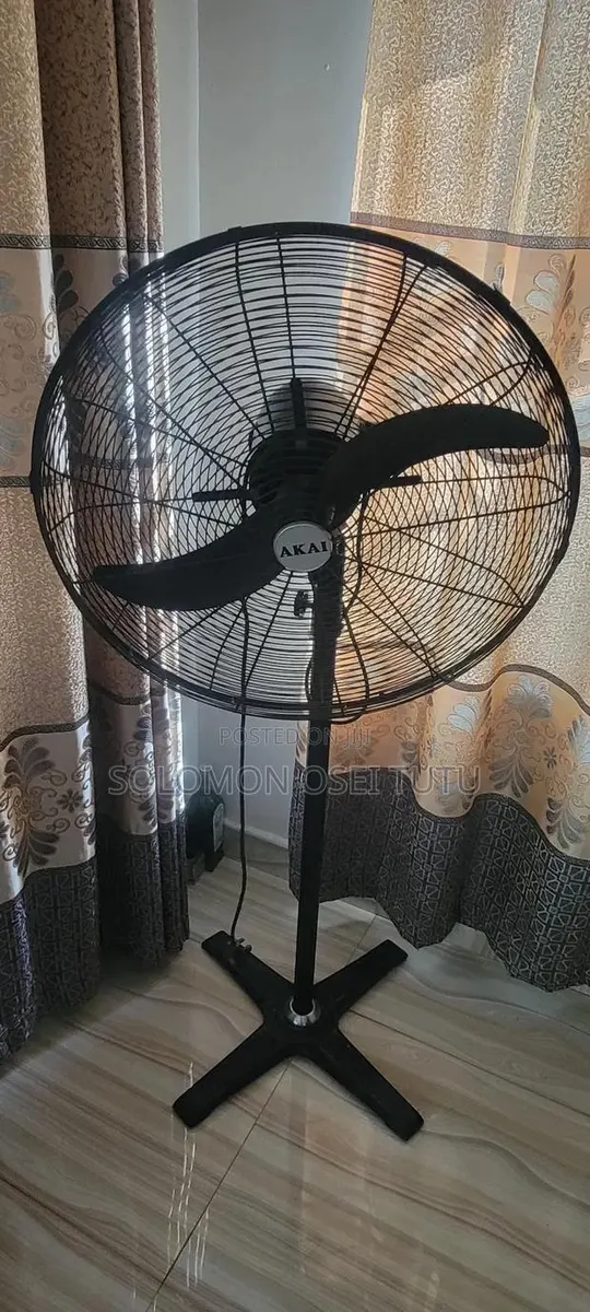 Akai Industry Fan · Photo 1