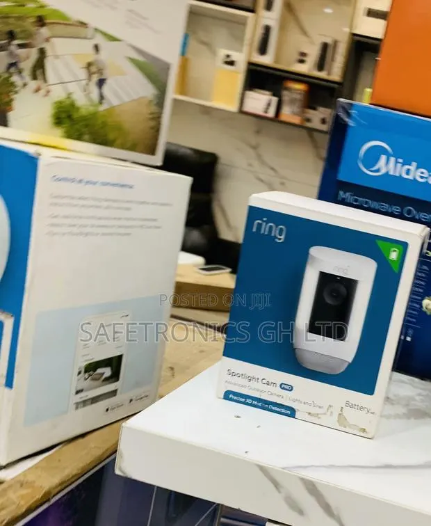 Zealous Good Ring Spotlight Cam Pro | Outdoor Security Camera · Photo 1