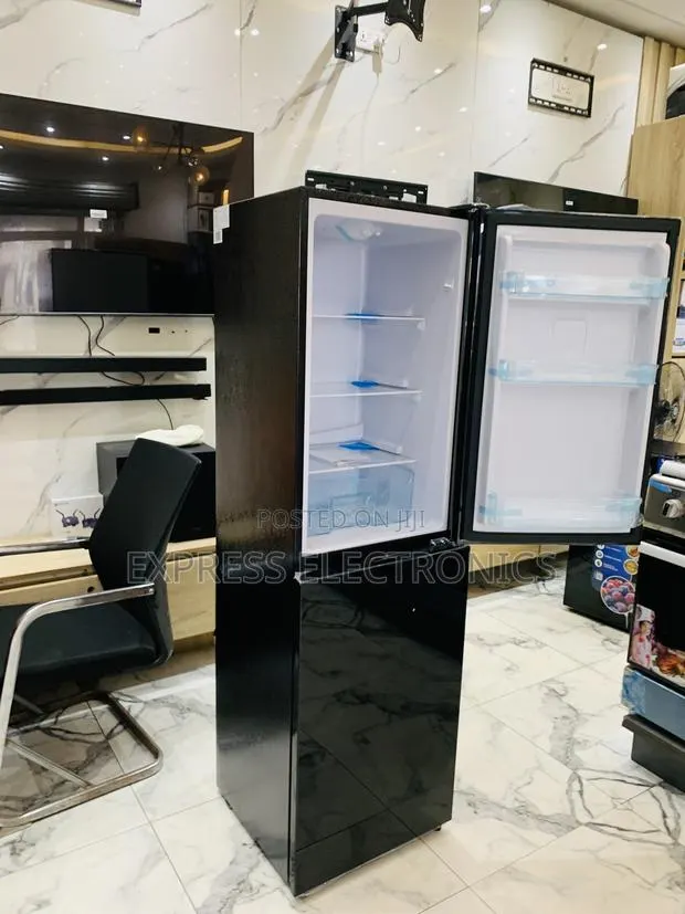Newly Sealed in Box Double Door Fridge 196l · Photo 1