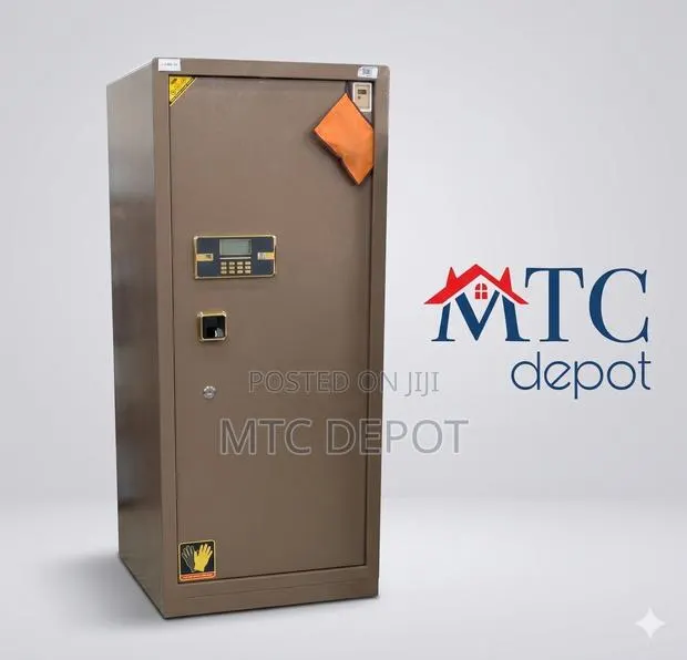 Fireproof Safe · Photo 1