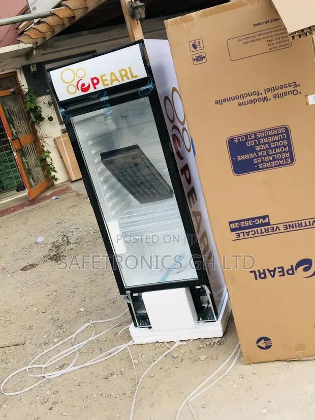 Display Pearl Singledoor 300l PVC-325 Glass Fridge · Photo 1