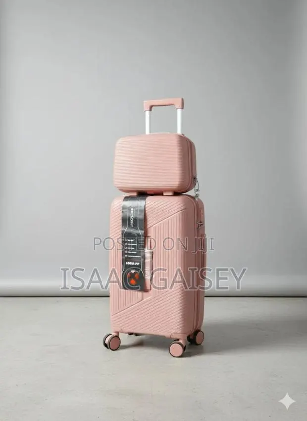 Two Set 20" Anticrake Luggages With Cosmetic Bag · Photo 1