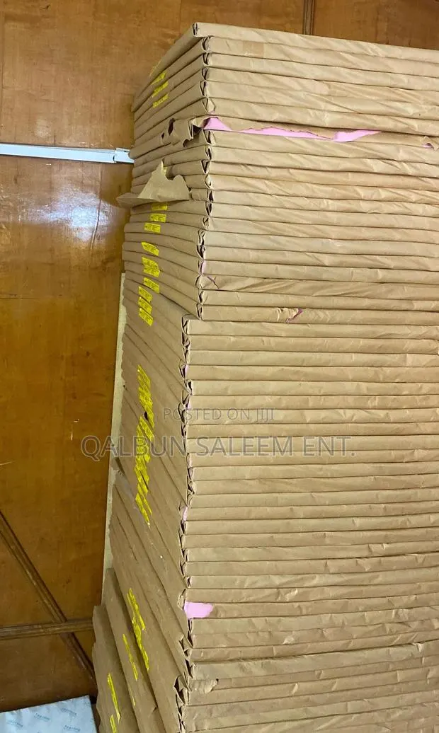 Anchor Vanguard Coloured Manila Board Paper 180gsm 30 X 40 · Photo 1