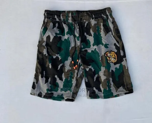 Original Carmou Shorts · Photo 1