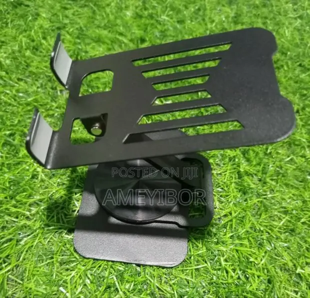 360 Metal Desktop Phone Stand · Photo 1