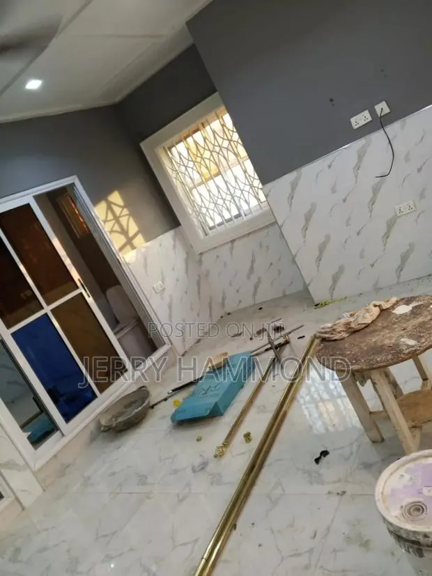 1bdrm Apartment in Teshie Lekman, New Town for rent · Photo 1