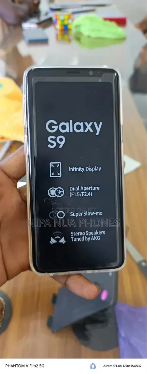 New Samsung Galaxy S9 64 GB Black · Photo 1