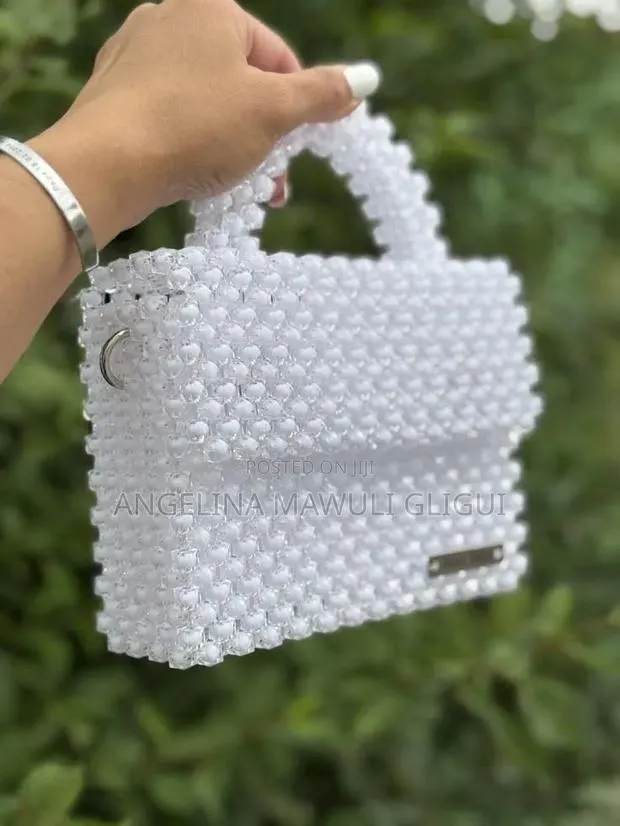 ​Handcrafted Crystal Beaded Bags & Purses – CutieBeautylina · Photo 1