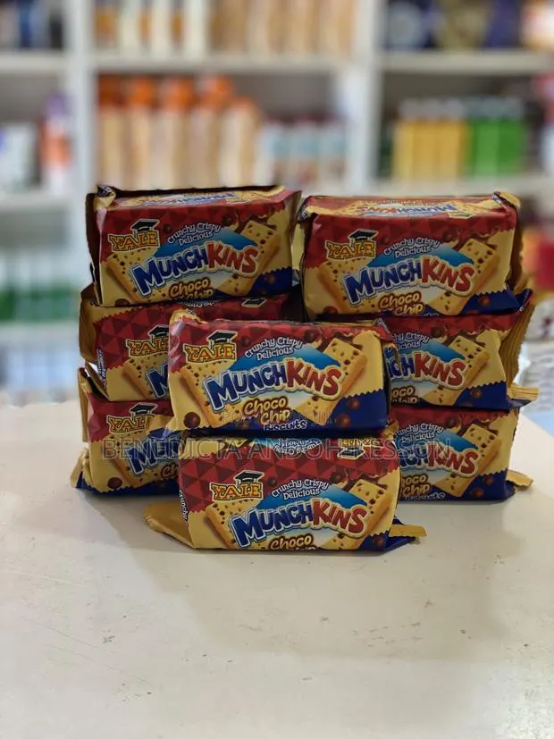 Munckins Choco Chips Biscuit · Photo 1