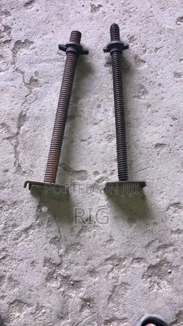 Adjustable Prop Jack · Photo 1