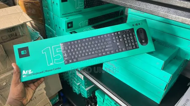 Laptop Keyboard · Photo 1