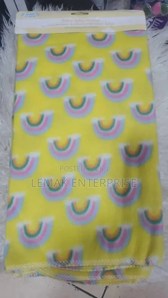 Angel of Mine Yellow Fleece Baby Blanket 2 PCS From USA · Photo 2