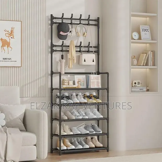 Shoe Rack/Bags, Hanger · Photo 1
