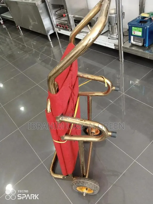 Trolley for Hotels Used · Photo 2