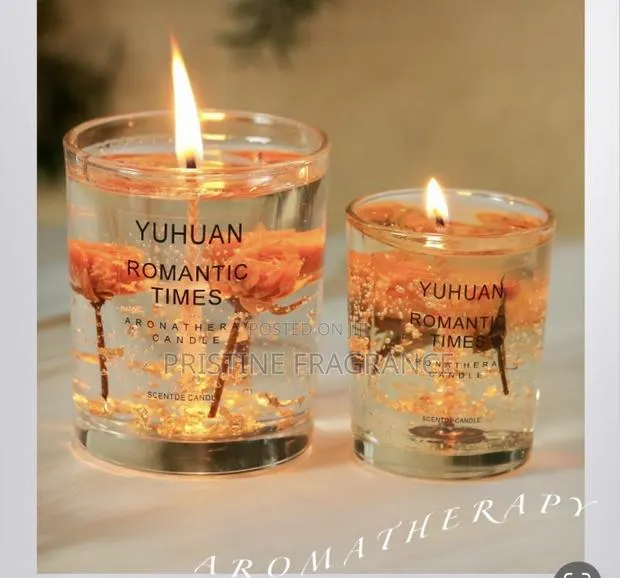 Monet's Garden Dried Bloom Aromatherapy Candle · Photo 1