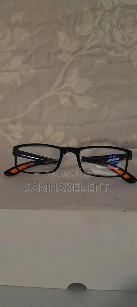 Unisex Anti Blue Light Foldable Reading Glasses/Spectacles · Photo 1