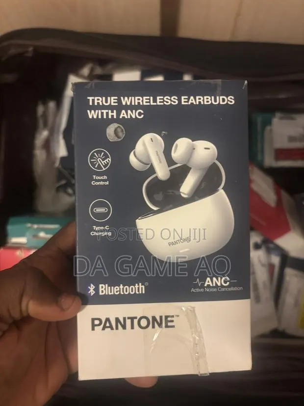 Pantone EarPod · Photo 1