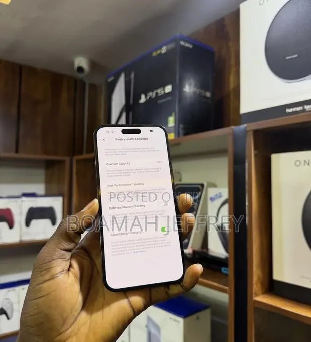 Apple iPhone 14 Pro Max 256 GB Purple · Photo 1