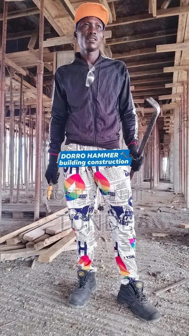 Professional Carpenter What for All Ur Wooding Work · Photo 1