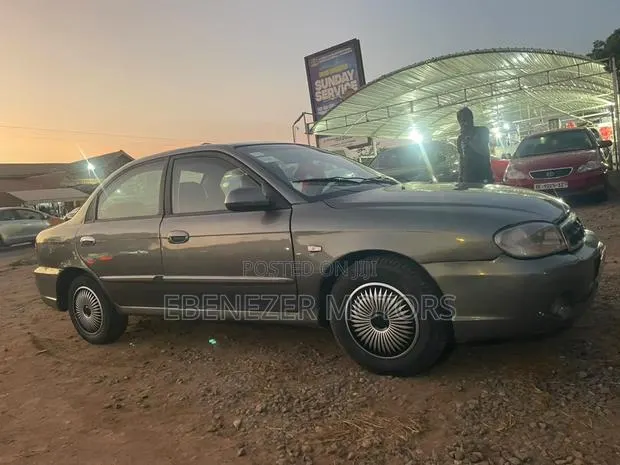 Kia Spectra 2006 Ivory · Photo 1
