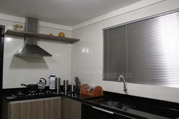 Elegant Hangs Modern Window Design Curtain Blinds · Photo 1