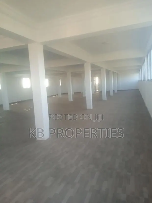 Executive Space for Church · Photo 1