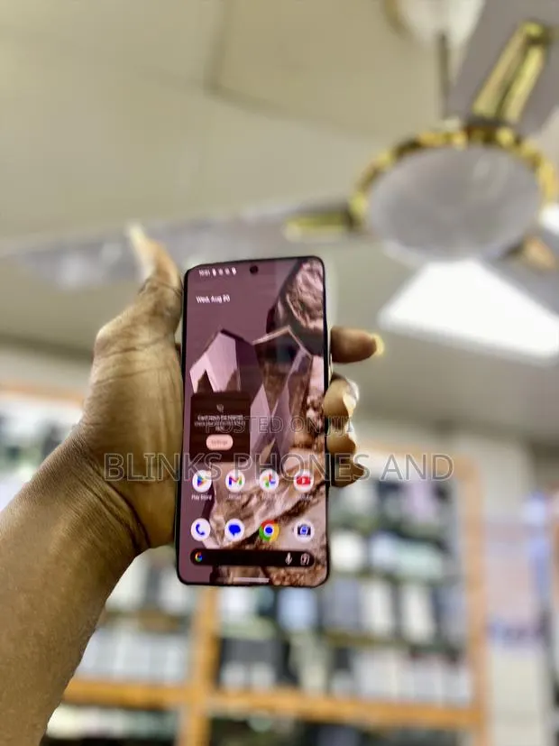 Google Pixel 8 Pro 256 GB Green · Photo 1