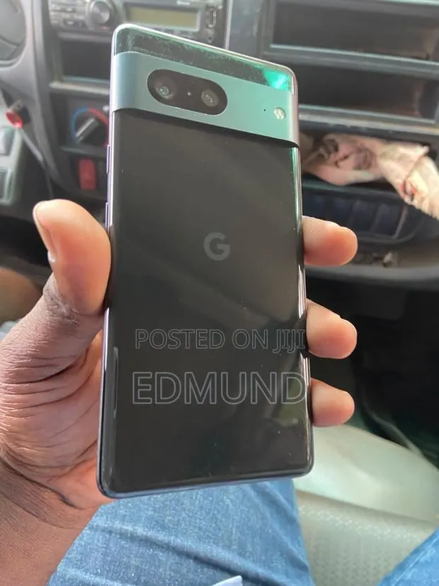 Google Pixel 7 128 GB Black · Photo 1