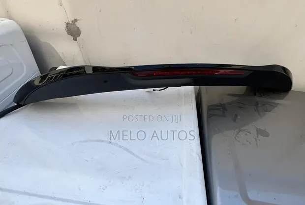 Honda CRV Back Spoiler 2017,2018,2019,2020,2021,2022, · Photo 1