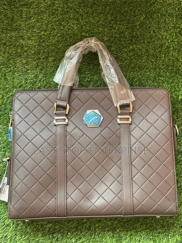 Quality and Classic Office Bag · Photo 1