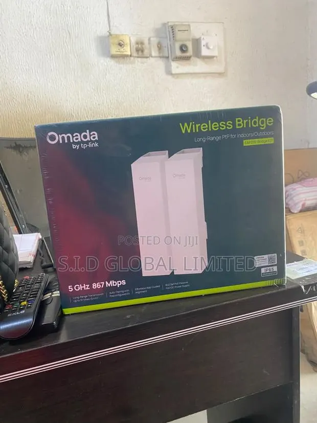 Wireless Bridge EAP215 PtP-Pre-Paired KIT · Photo 1