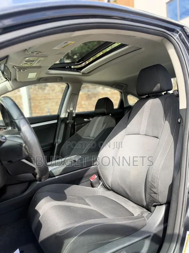 Honda Civic EX Sedan 2020 Black · Photo 1