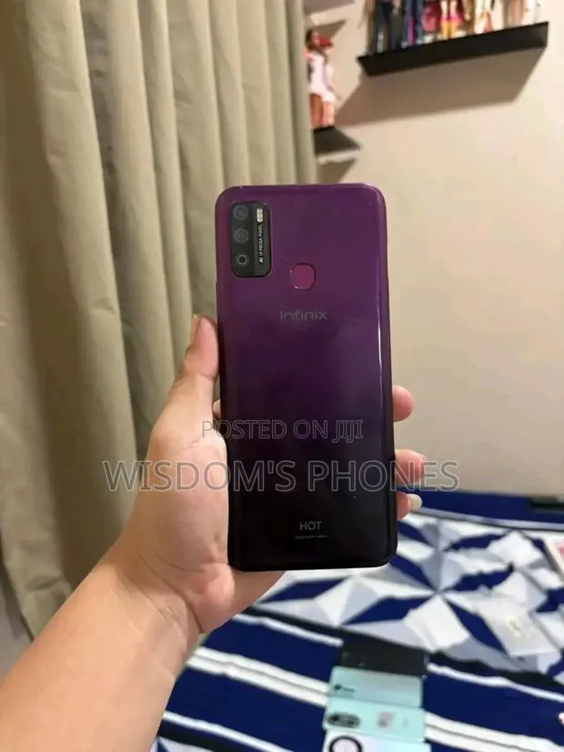 Infinix Hot 9 Play 32 GB Purple · Photo 1