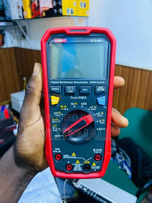 Uni-T Ut 61 Plus Series 1000v True RMS Digital Multimeter(Ut · Photo 1