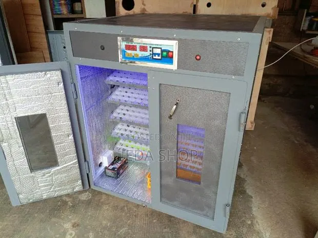 1056 Capacity Automatic Egg Incubator · Photo 1