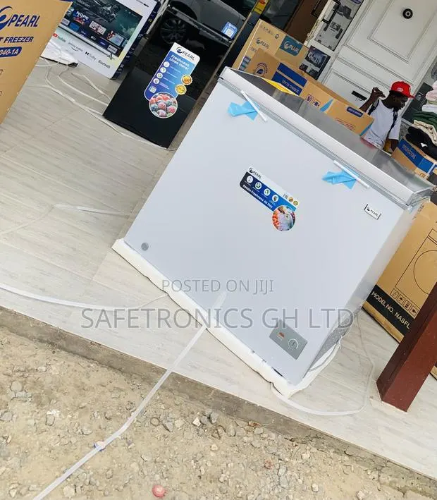 Super Powerful Singledoor Pearl 200 Liters PCF-240 Grey Freezer · Photo 1