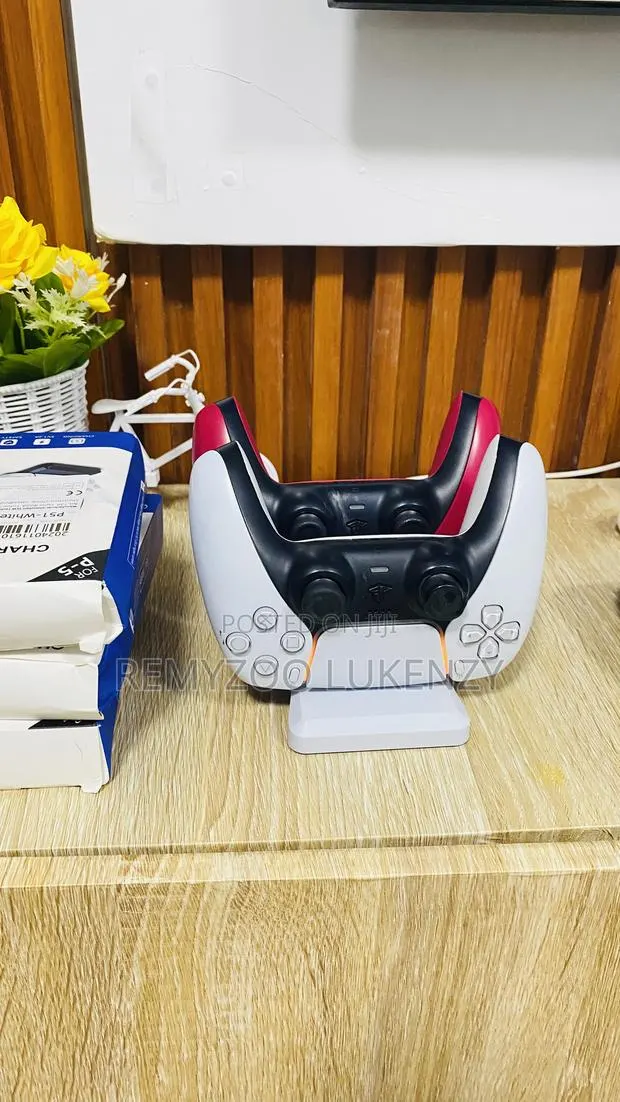 Ps5 Charging Docks · Photo 1