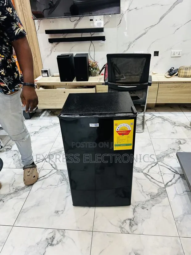 Single Door Nasco Black Fridge 92l Nasf1-110fl · Photo 1