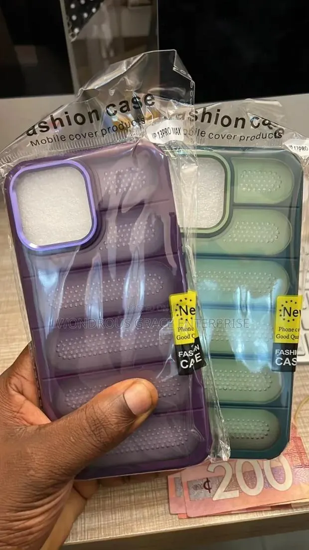 iPhone Covers/Cases · Photo 1