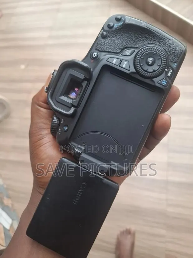 Canon Body No Lens 60D