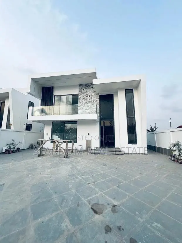 4bdrm Duplex in Adjiringanor, East Legon for sale · Photo 1