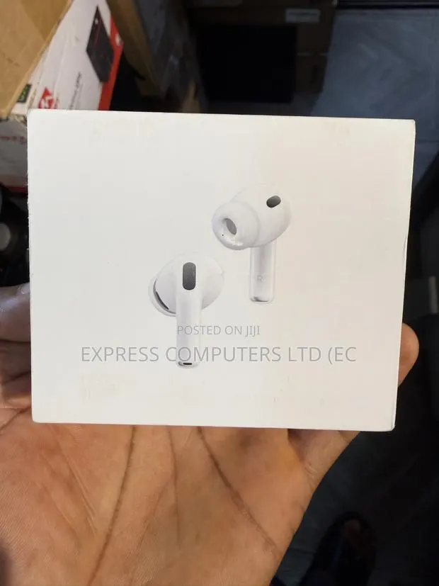 Apple ORIGINAL AirPod Pro 3 Generation (USB-C) BRAND NEW FROM UK · Photo 1