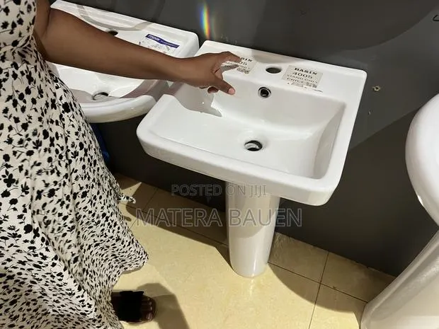 Wash Hand Basin Square #4005 · Photo 1