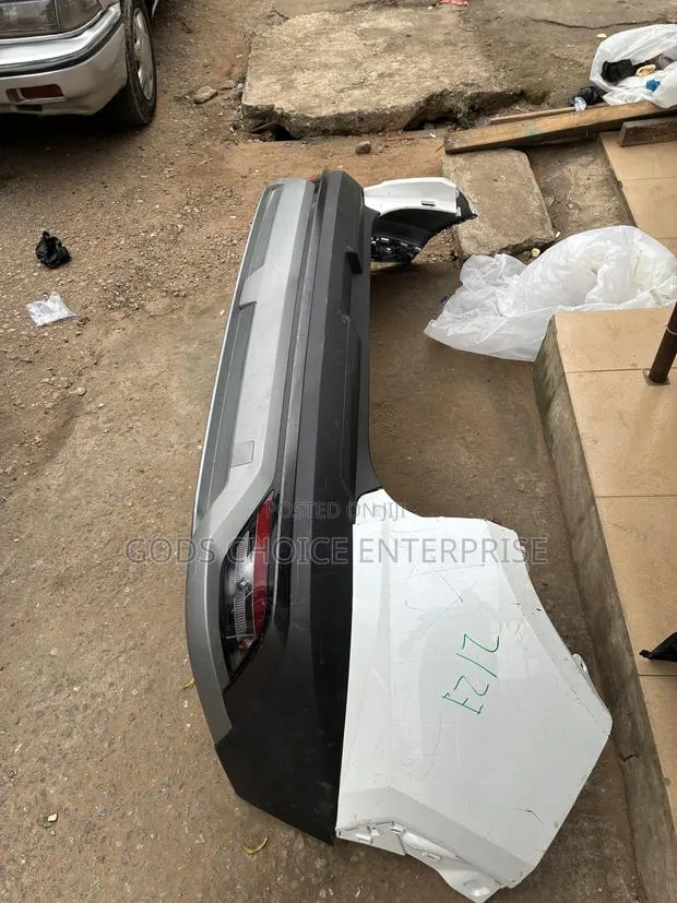 Complete Back Bumper Tucson 2024-2025-2026 · Photo 1