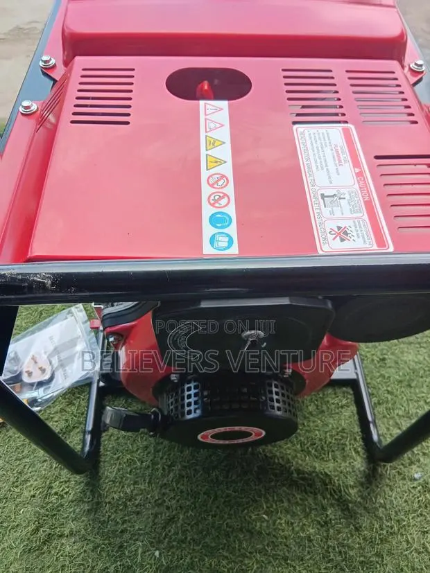 Efficient Backup Light Dieselgenerator 7.5kva Hondagenerator · Photo 1
