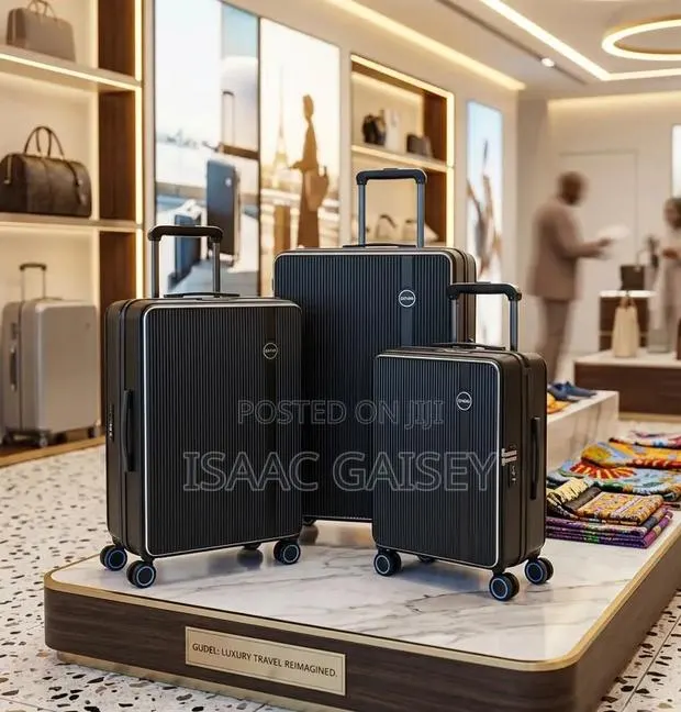 Premium Quality Executive Anticrake Luggages With Cup Holder · Photo 1