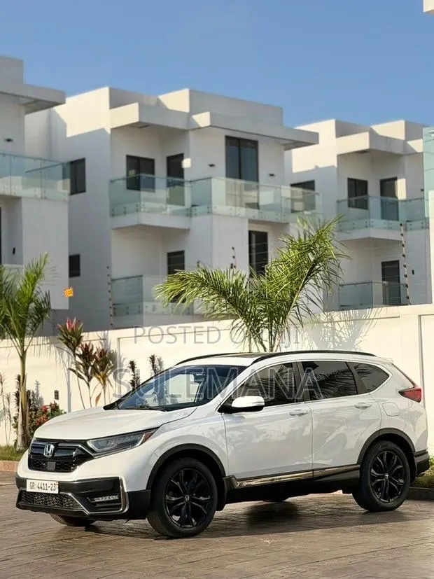 Honda CR-V 2021 White · Photo 1