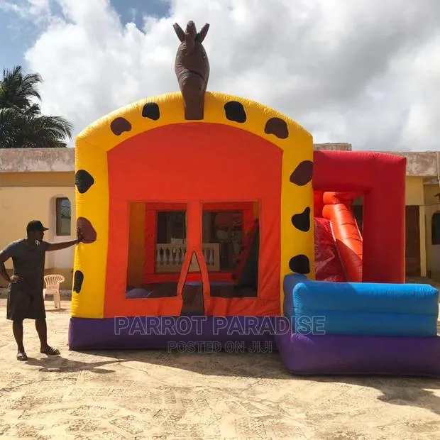 Bouncy Castle For Rent · Photo 1