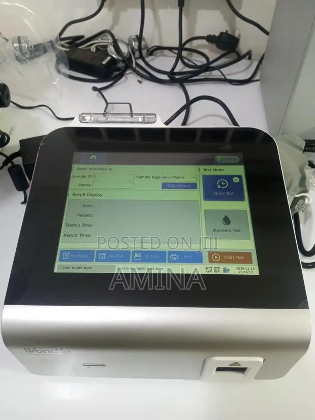 Finecare Hormone Analyser · Photo 1