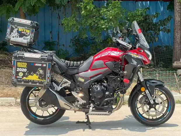 Honda CBX 2025 Red · Photo 1